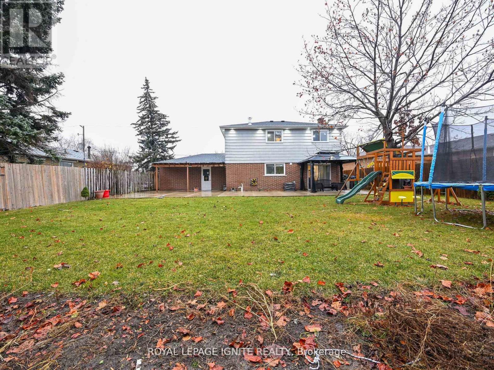 7141 Harwick Drive, Mississauga (Malton), Ontario  L4T 3A5 - Photo 40 - W12245436