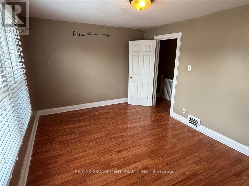 465 East Main Street, Welland, Ontario  L3B 3X7 - Photo 9 - X12244974