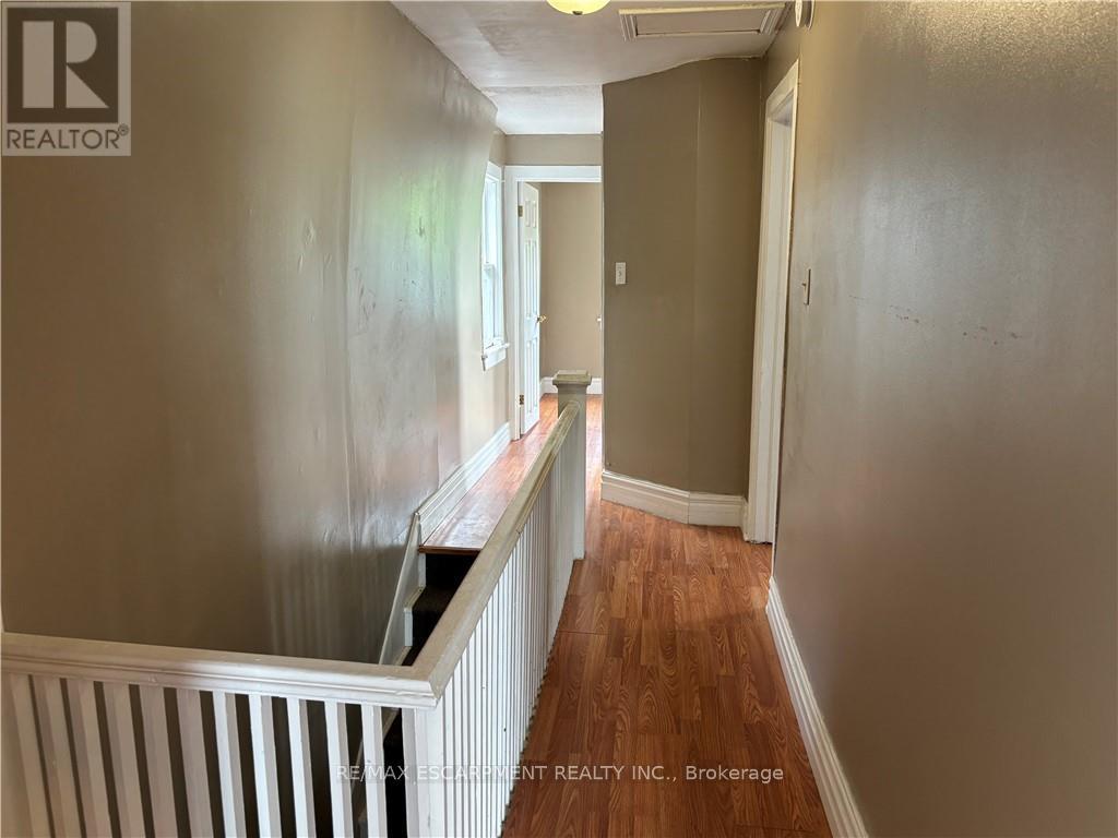 465 East Main Street, Welland, Ontario  L3B 3X7 - Photo 15 - X12244974