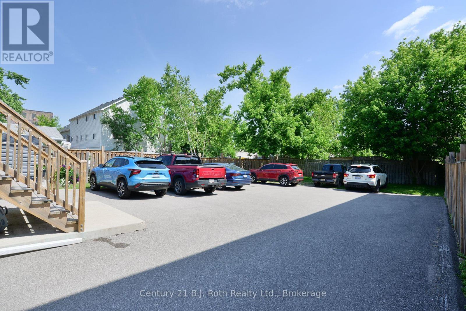62 Dunlop Street, Orillia, Ontario  L3V 5P2 - Photo 21 - S12245595