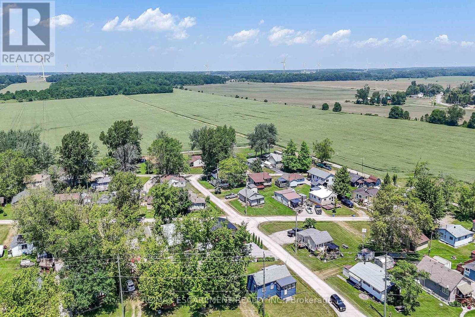 1041 Lakeshore Road, Haldimand, Ontario  N0A 1P0 - Photo 42 - X12245442