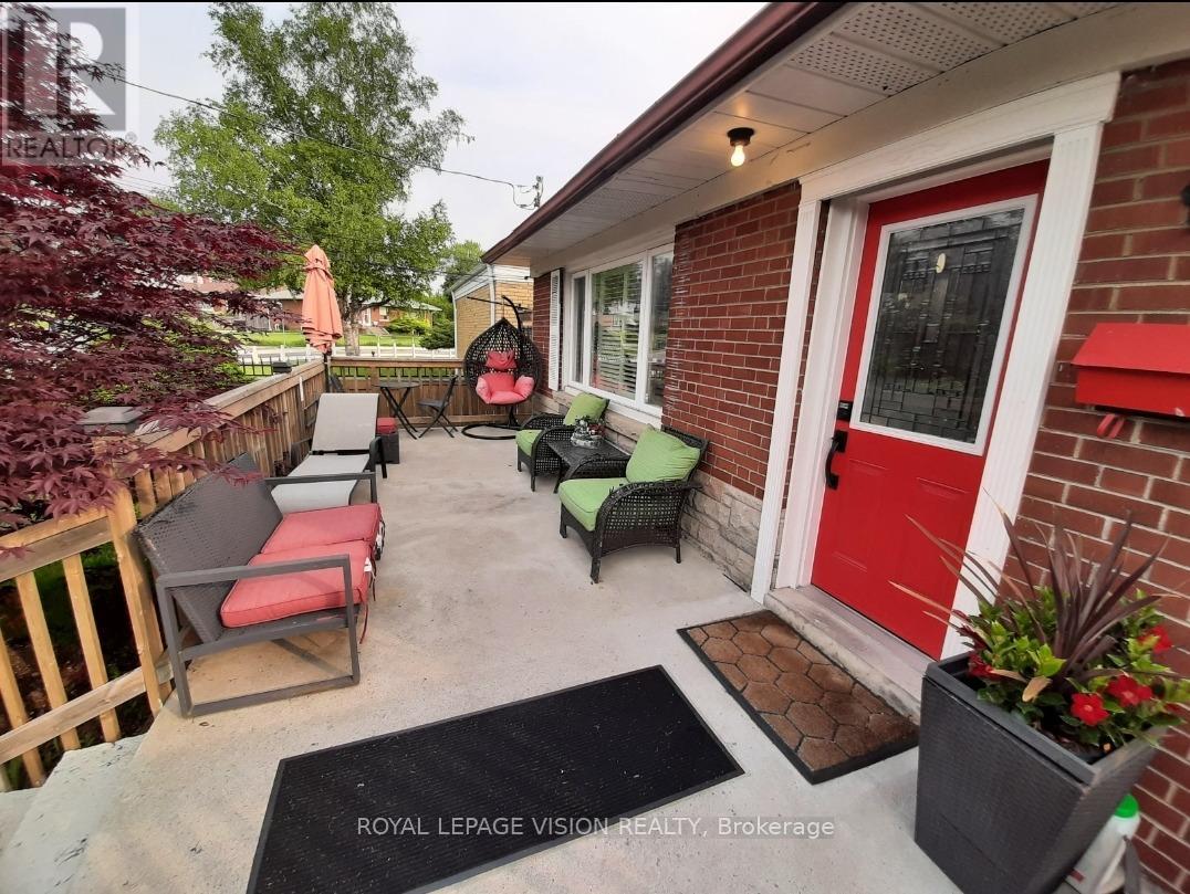Property at 52 ELLENDALE DRIVE image 2