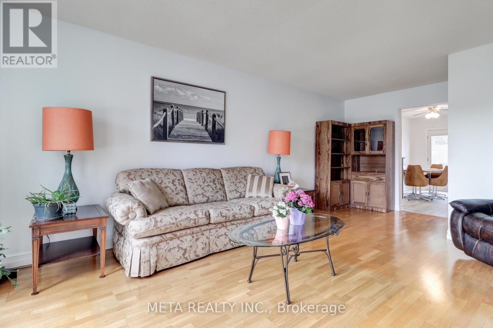Property at 810 KILKENNY COURT image 5