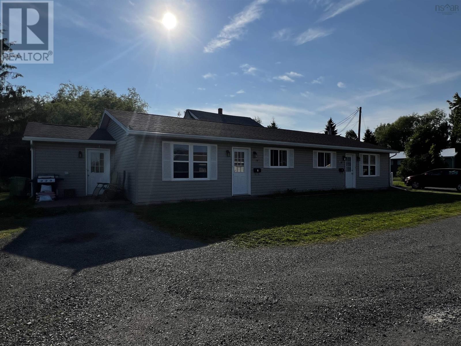 39 Emmanuel Street, Stellarton, Nova Scotia  B0K 1S0 - Photo 8 - 202502338