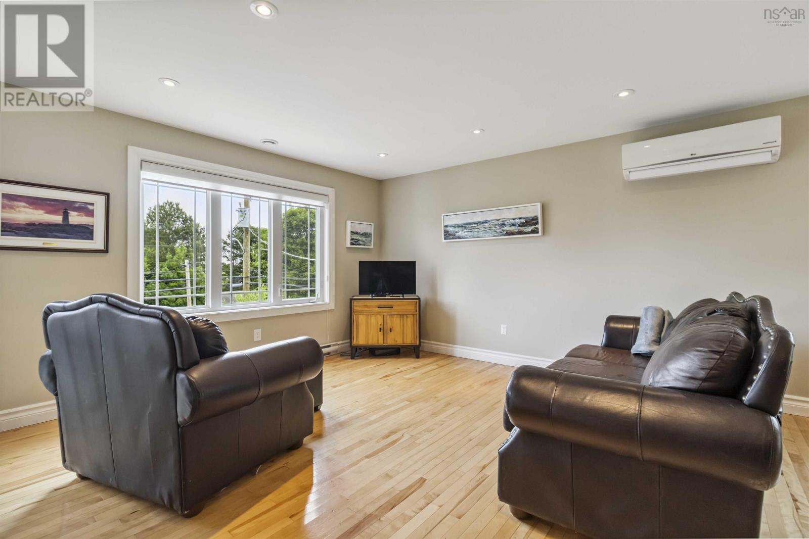 61 Maple Avenue, Lunenburg, Nova Scotia  B0J 2C0 - Photo 6 - 202515754