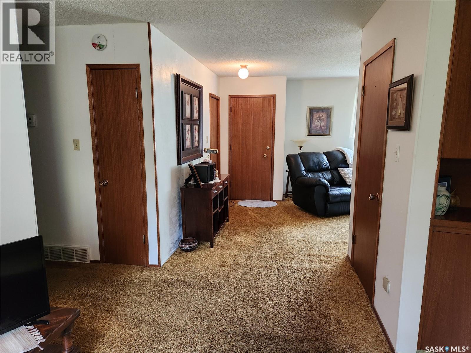 1504 98th Street, Tisdale, Saskatchewan  S0E 1T0 - Photo 9 - SK993320