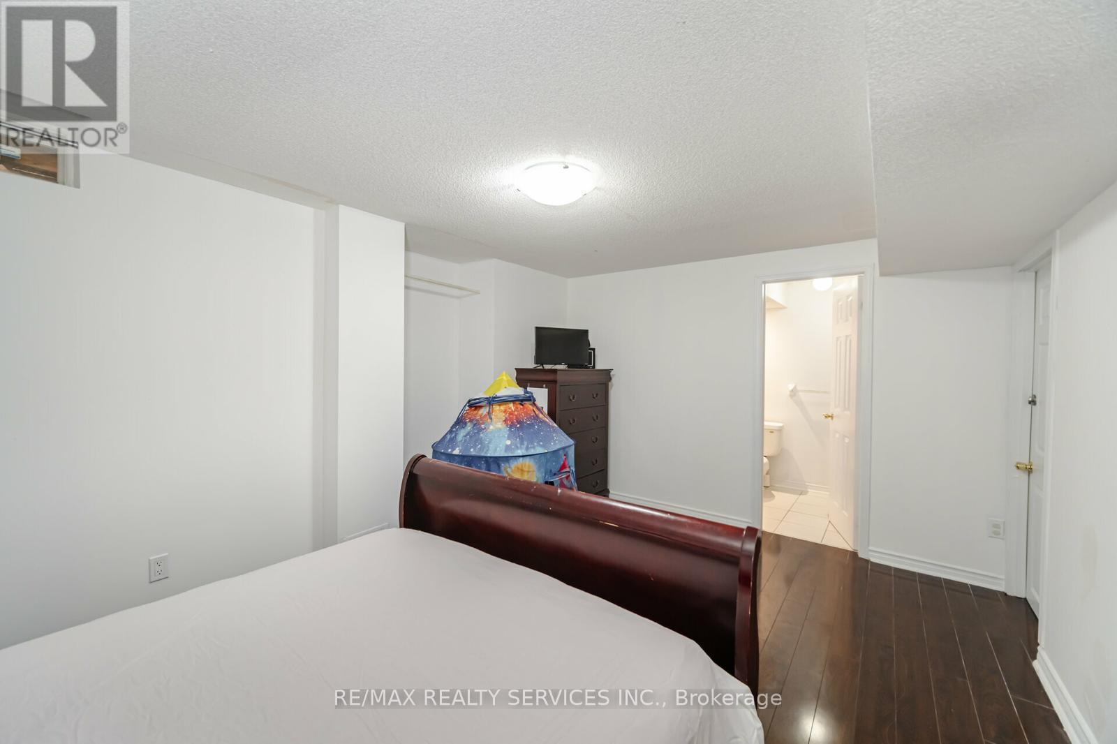 17 Dawes Road, Brampton, Ontario  L6X 0R8 - Photo 24 - W12245493