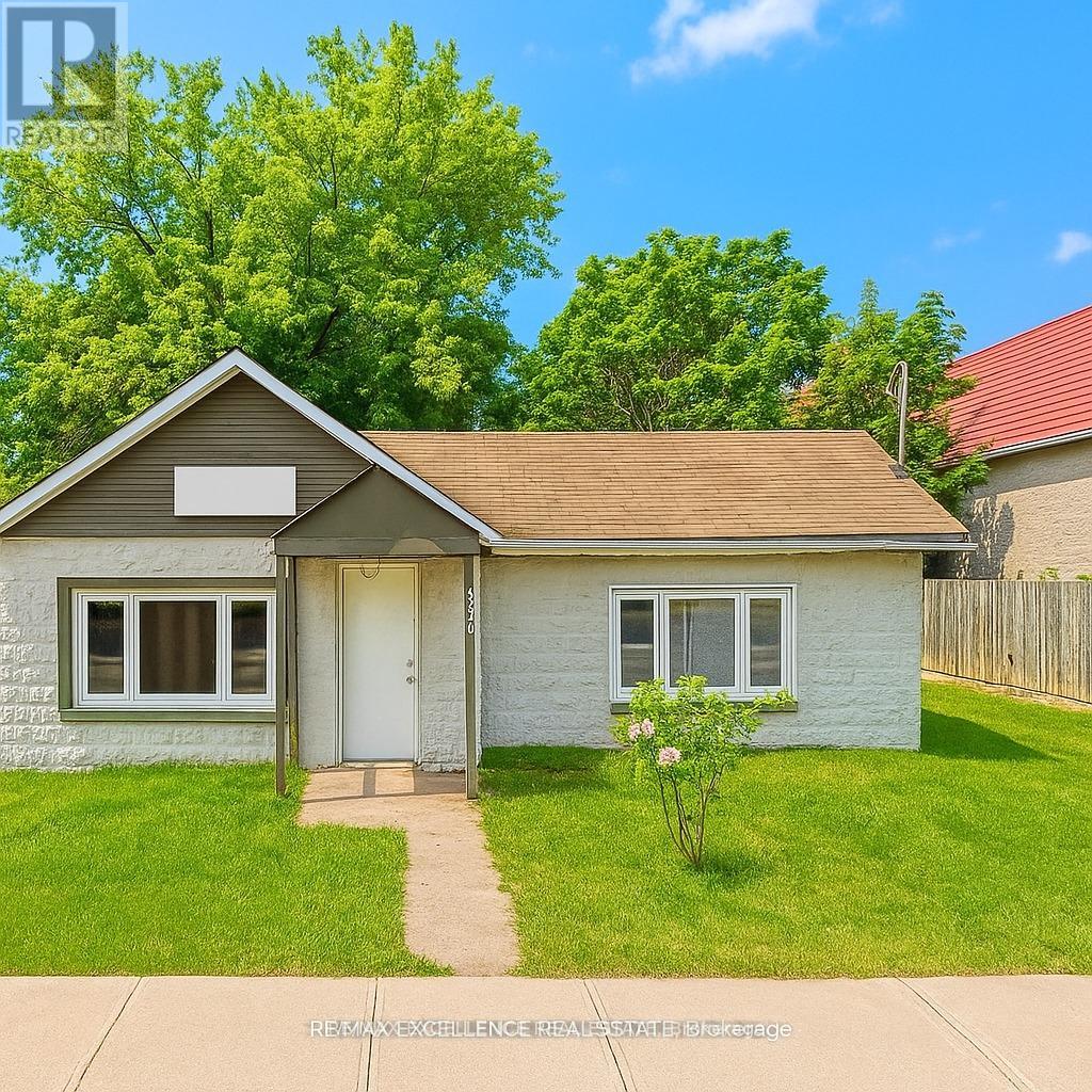 Property at 2574 CONFEDERATION PARKWAY image