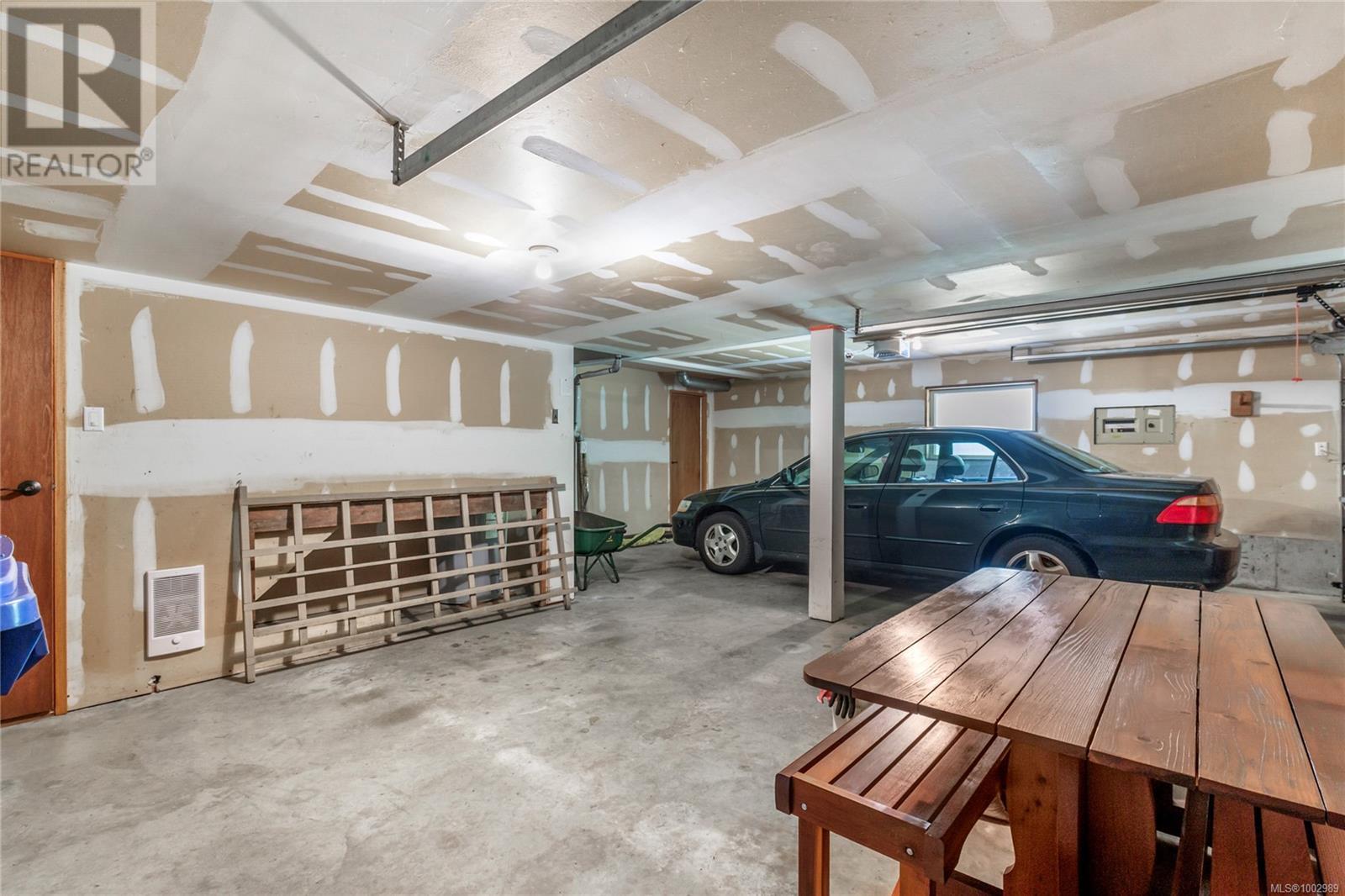 Property at 150 Stamp Way image 4