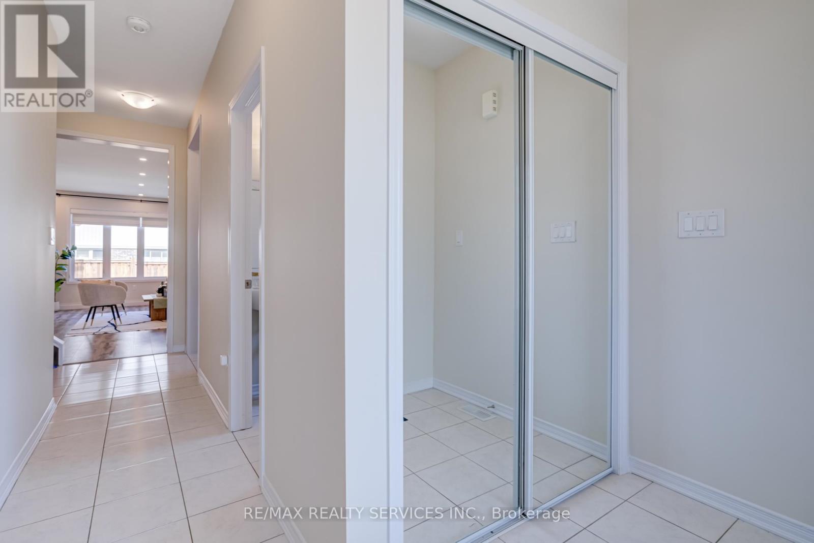 Property at 41 EVERGREEN LANE image 5