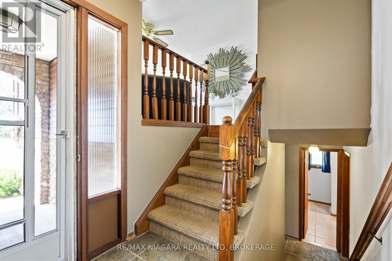 Property at 10960 LAKESHORE ROAD image 5