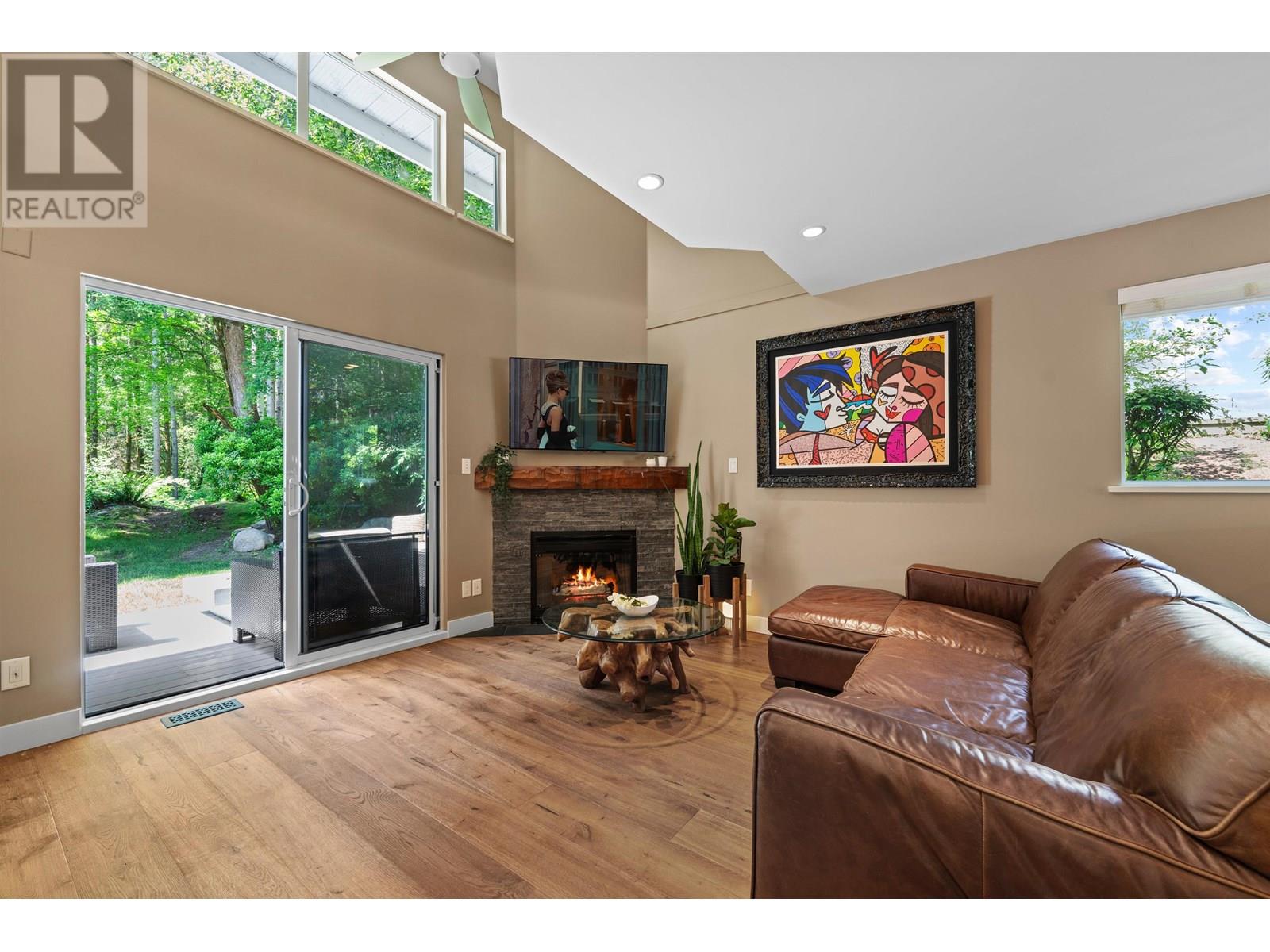 Property at 43 650 ROCHE POINT DRIVE image 4