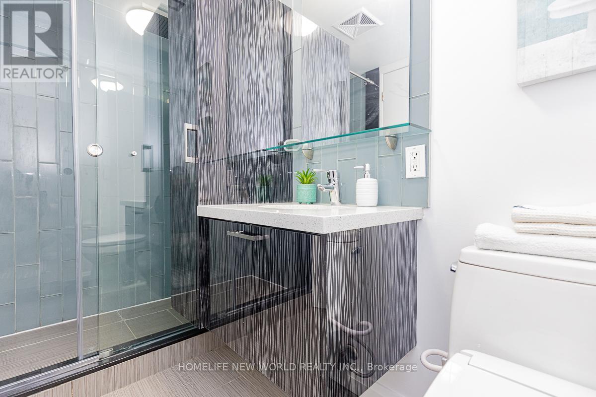 1050 - 111 Elizabeth Street, Toronto, Ontario  M5G 1P7 - Photo 18 - C12245616