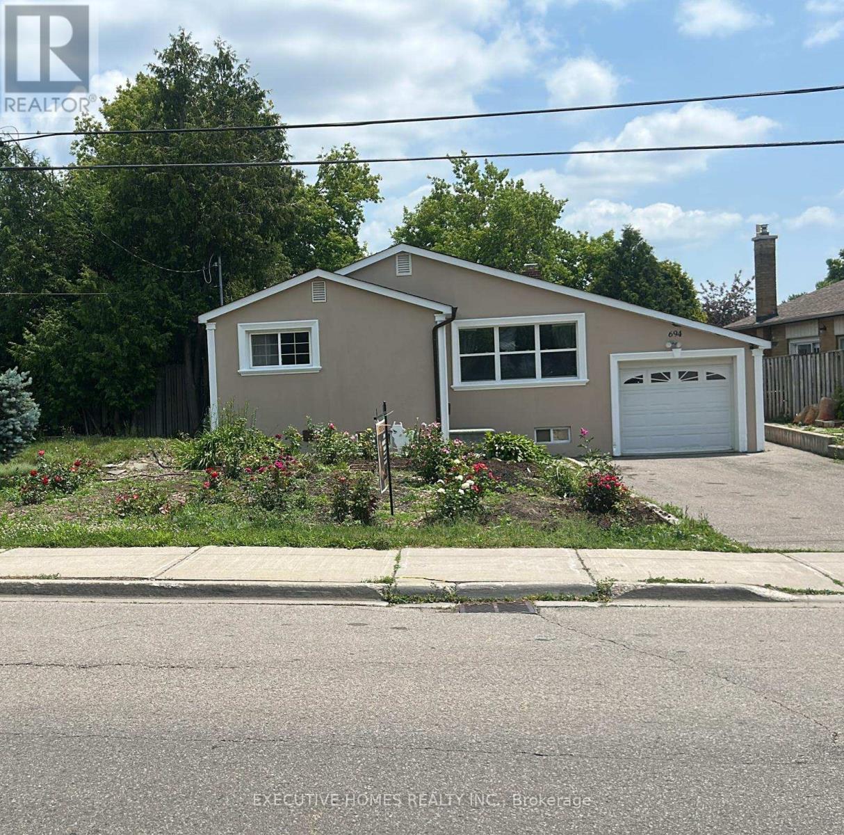 Property at 3694 QUEENSTON DRIVE image 1
