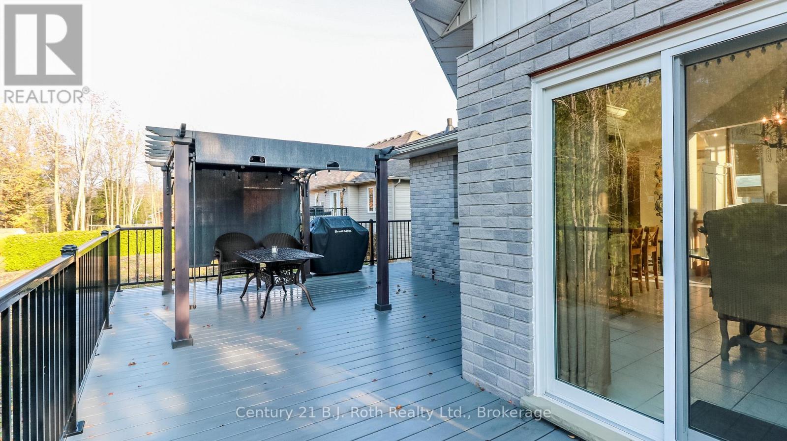 Property at 20 GRANT AVENUE E image 4