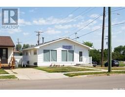 604 3rd AVENUE NE Hillcrest MJ