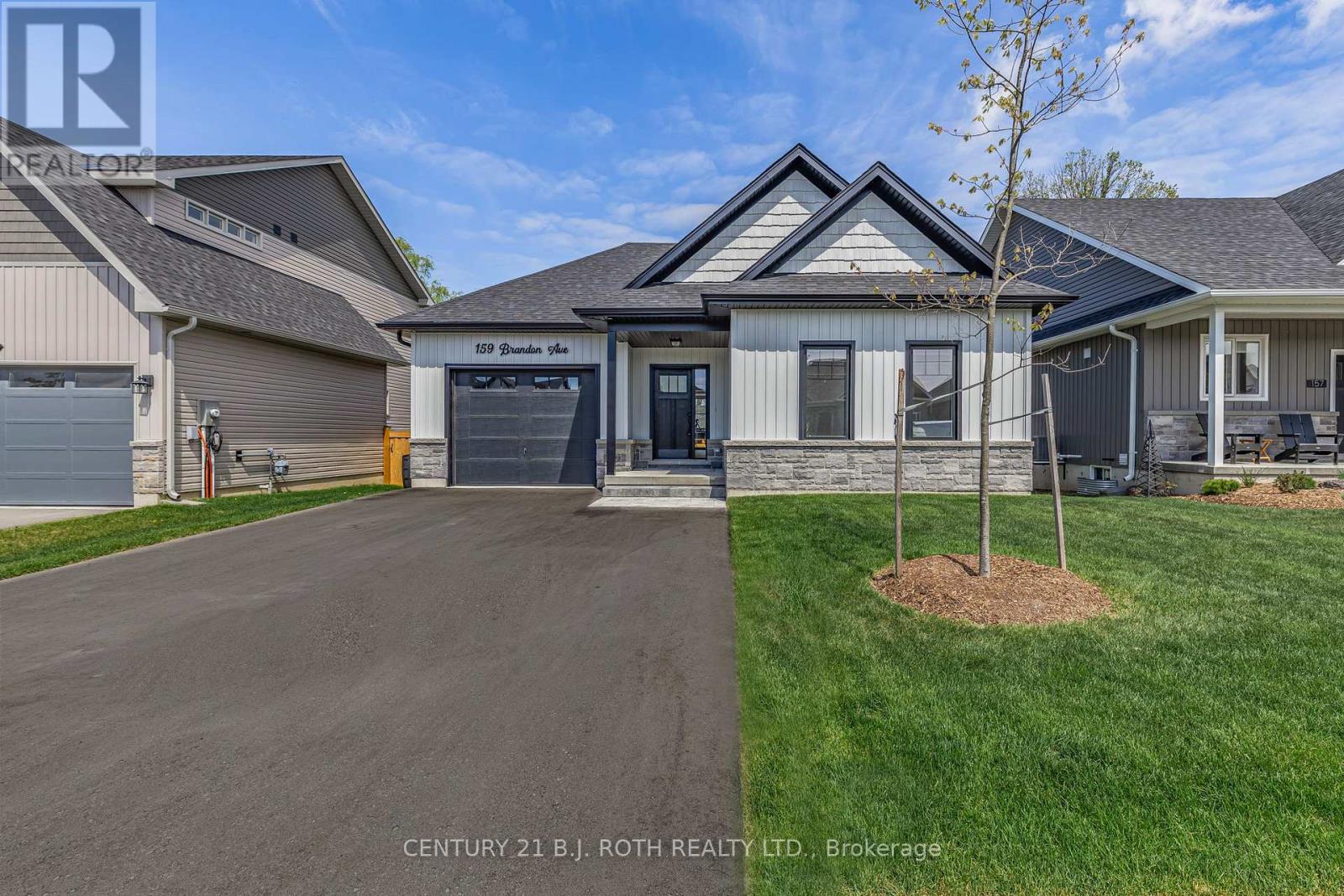 Property at 159 BRANDON AVENUE image 3