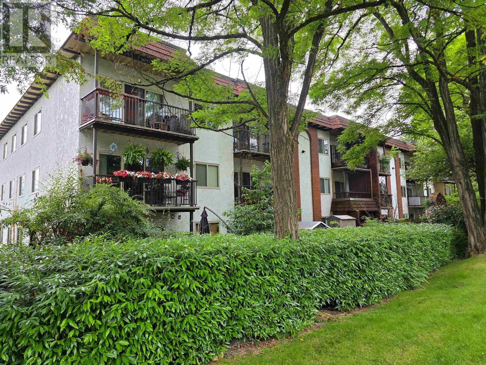 309 225 W 3RD STREET, North Vancouver, British Columbia