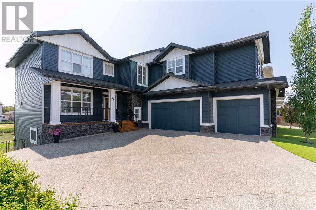 Property at 162 Canoe Crescent SW image 1