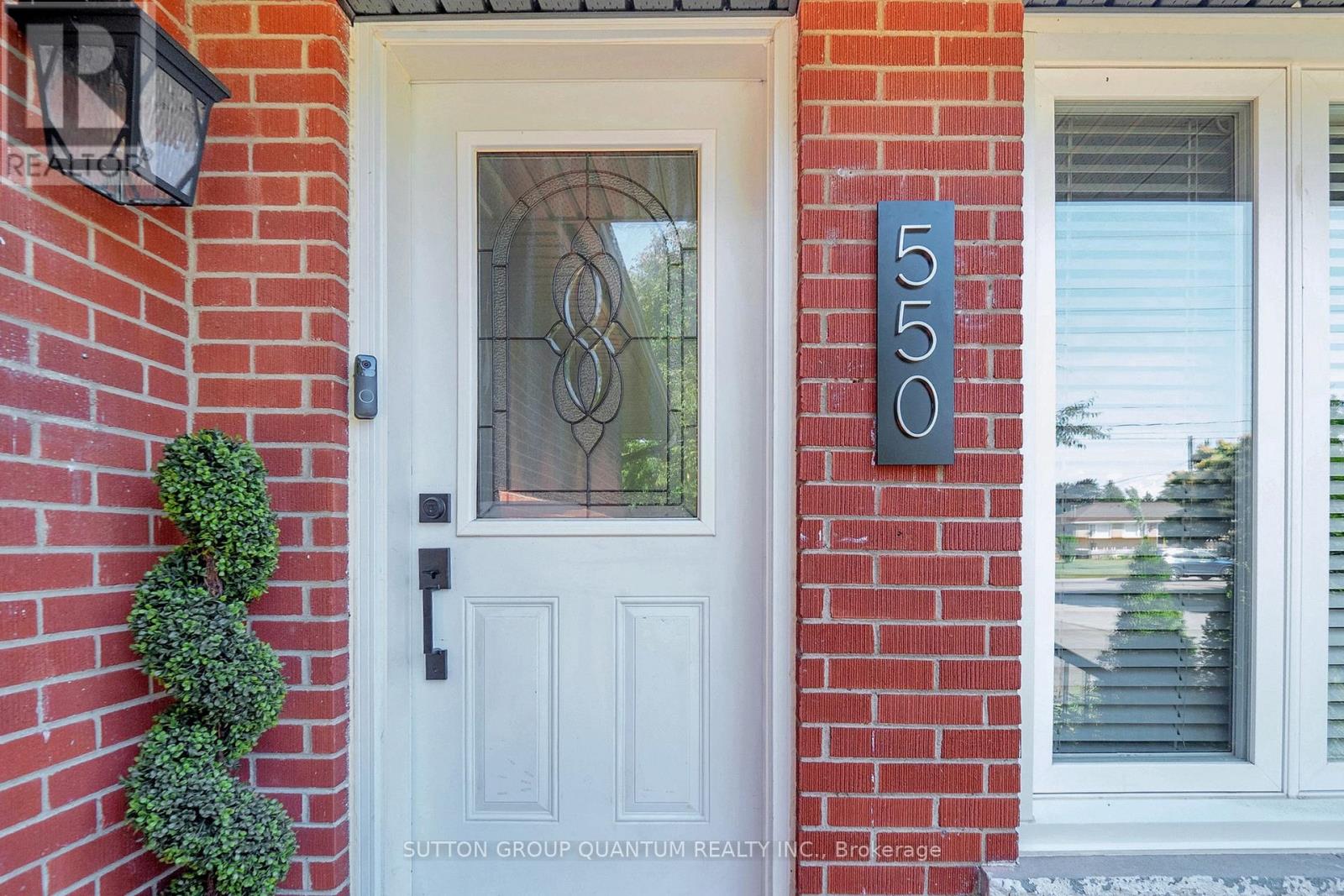 Property at 550 THIRD LINE image 1