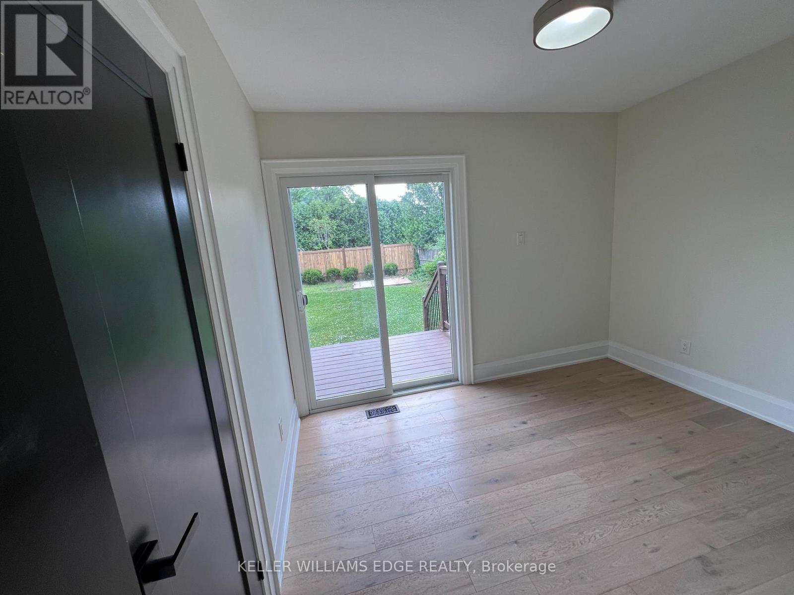 142 South Bend Road E, Hamilton (Balfour), Ontario  L9A 2B6 - Photo 22 - X12245637