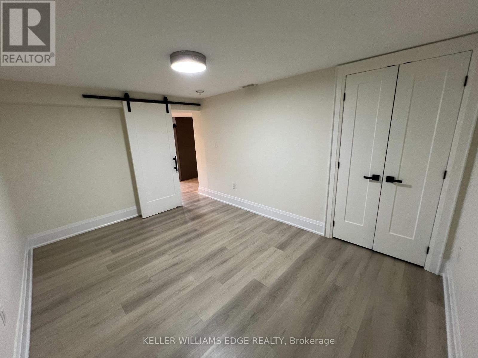 142 South Bend Road E, Hamilton (Balfour), Ontario  L9A 2B6 - Photo 34 - X12245637