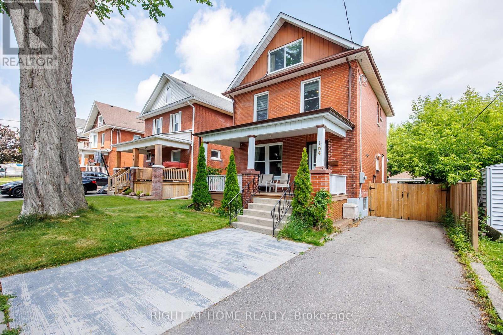 Property at 164 ELGIN STREET E image 2
