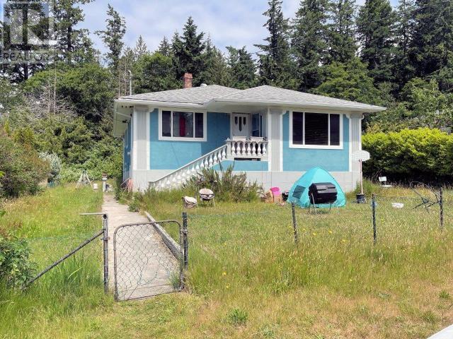 6143 LOIS STREET, Powell River, British Columbia