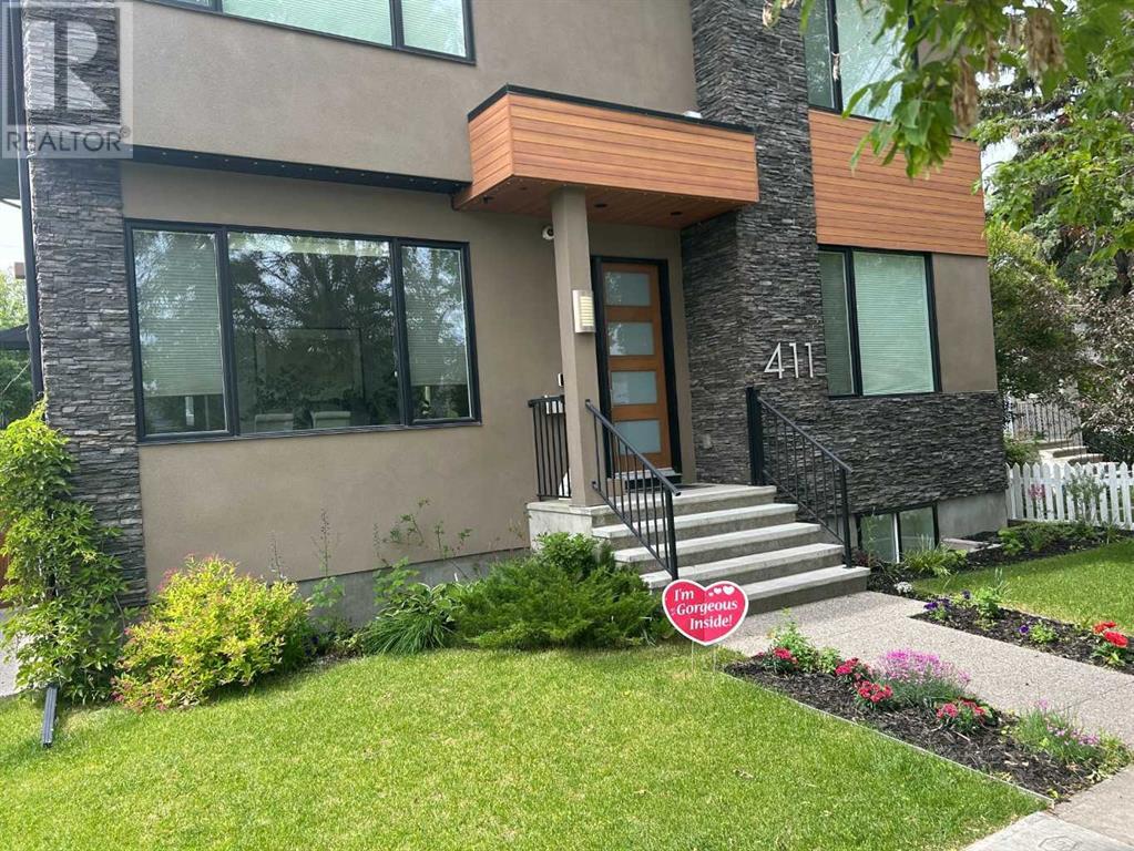 Property at 411 9 Street NE image 2