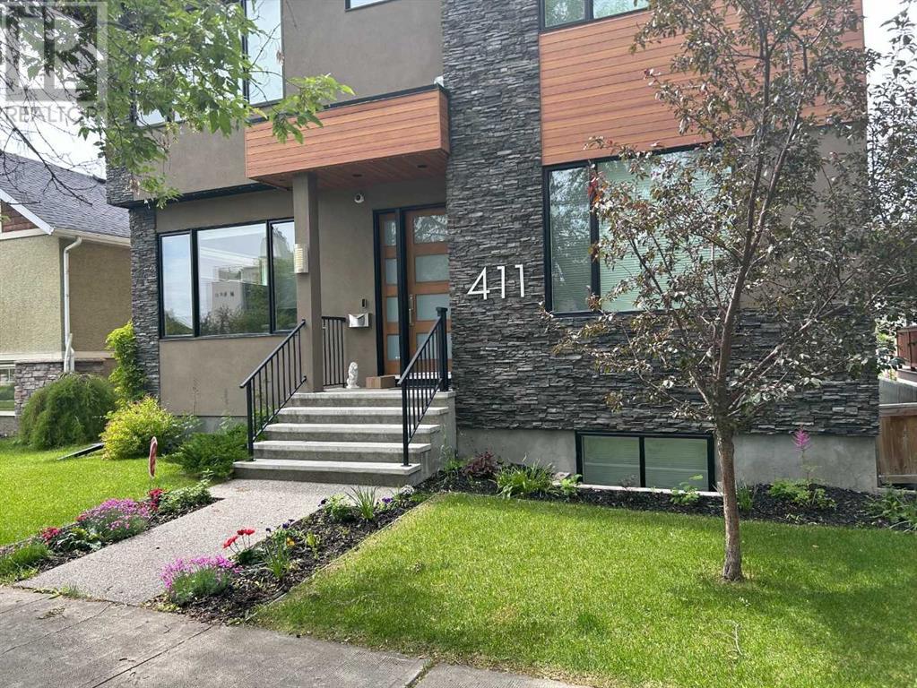 Property at 411 9 Street NE image 1