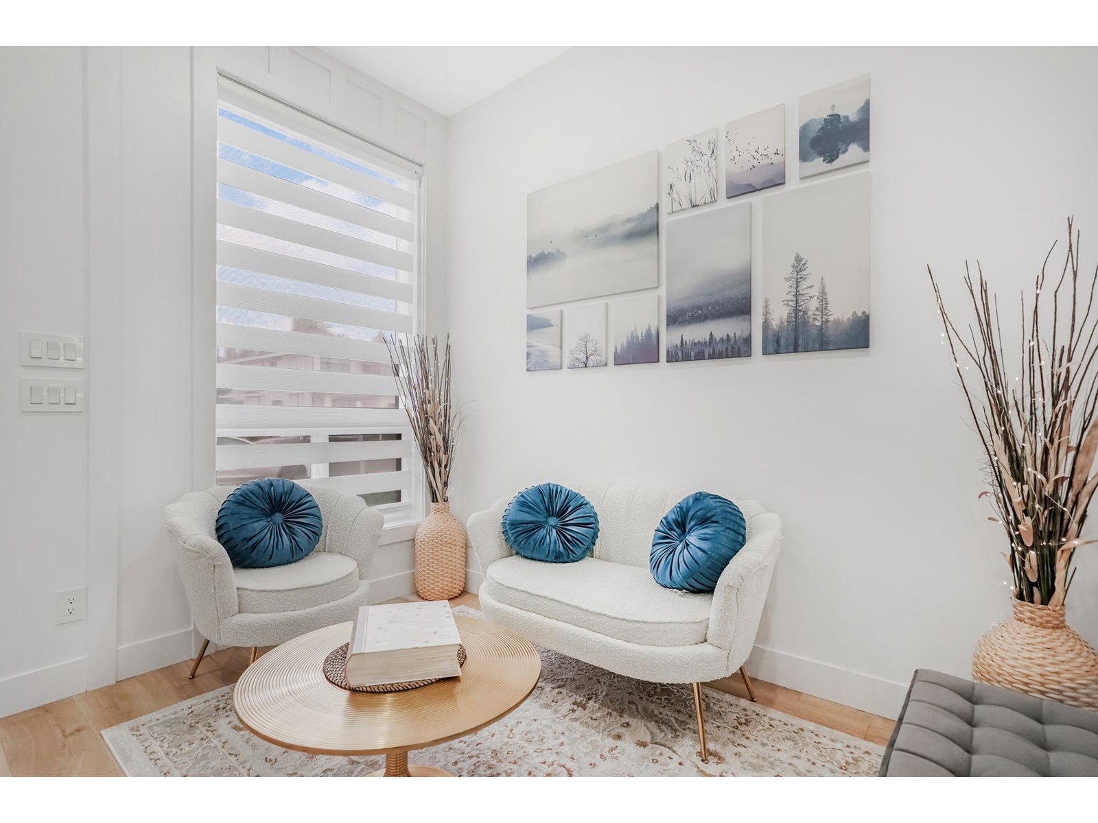 Property at 2581 TERMINAL COURT image 3