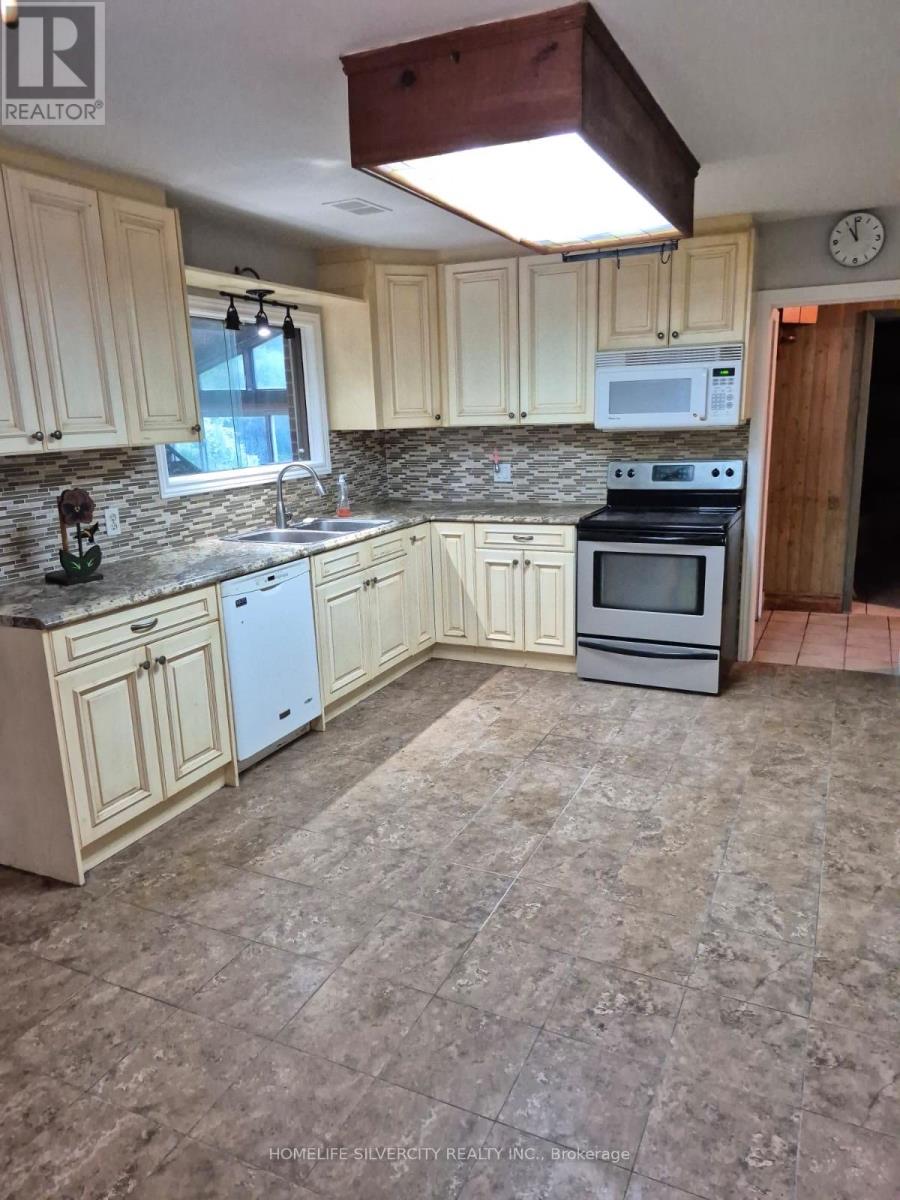 Property at 15489 HUMBER STATION ROAD image 4