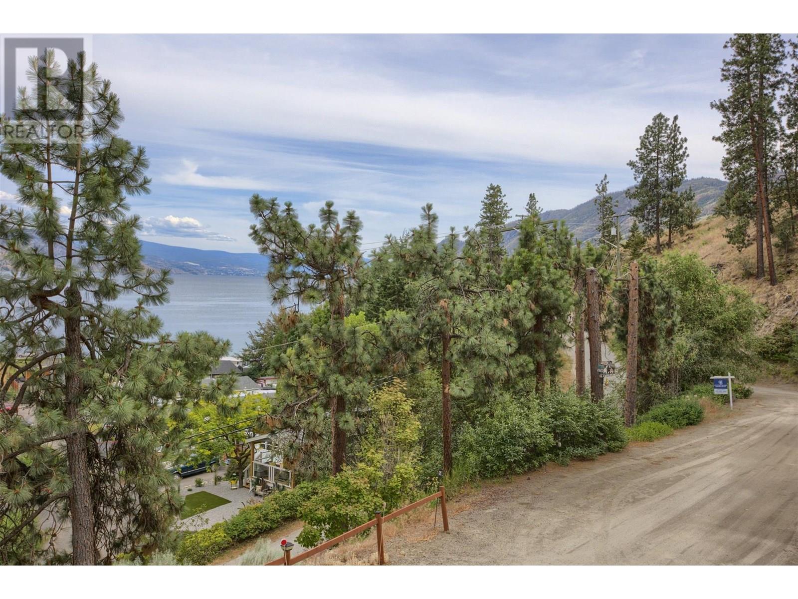 6711 Highway 97 Unit# 34 Peachland Photo 24