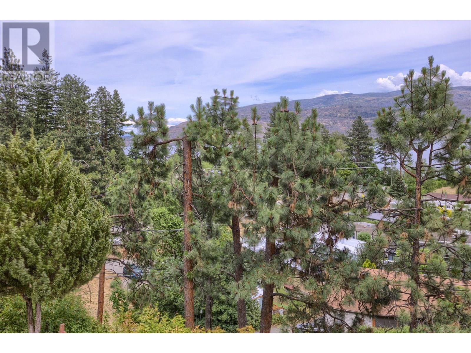 6711 Highway 97 Unit# 34 Peachland Photo 27