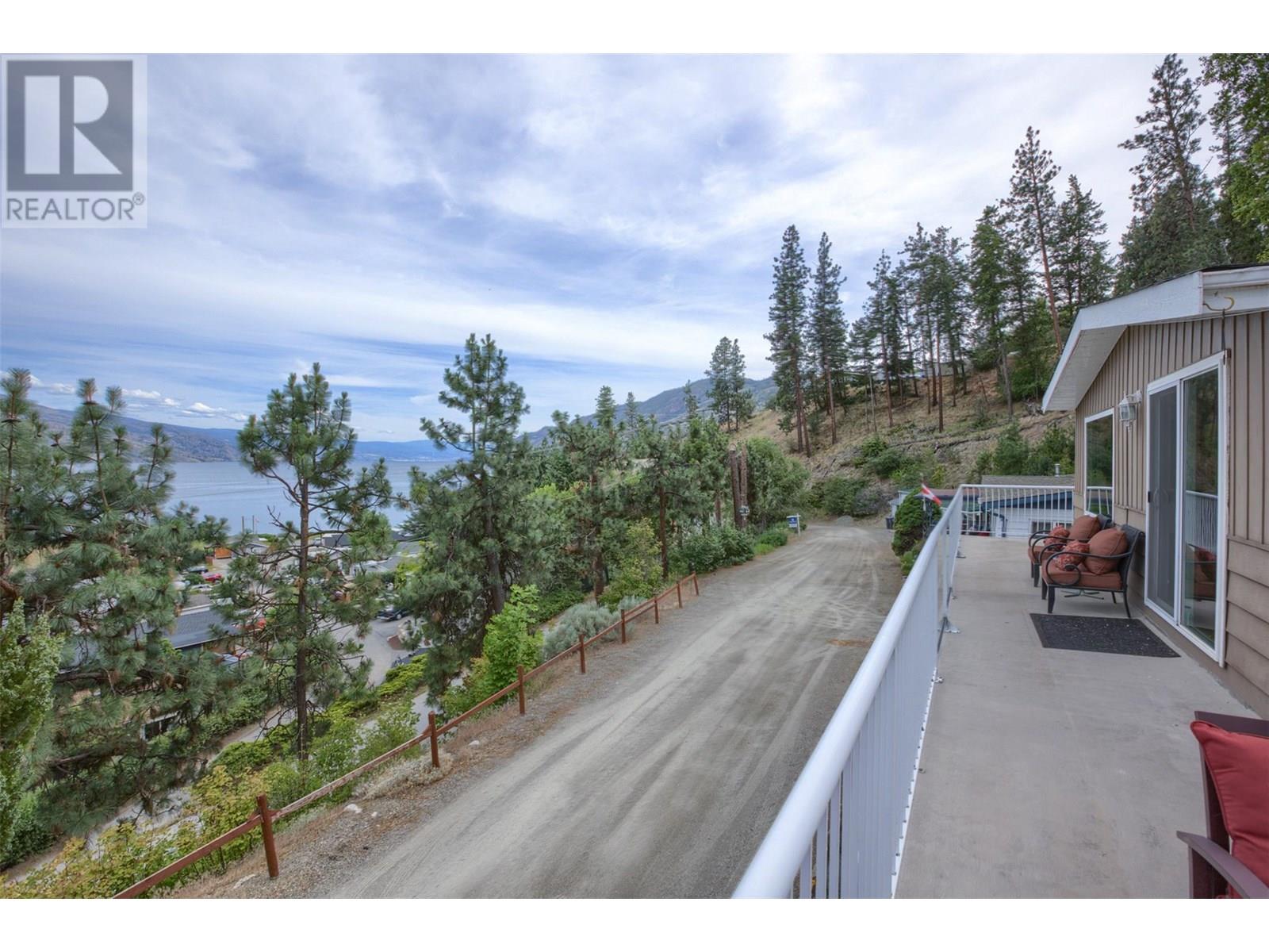 6711 Highway 97 Unit# 34 Peachland Photo 33