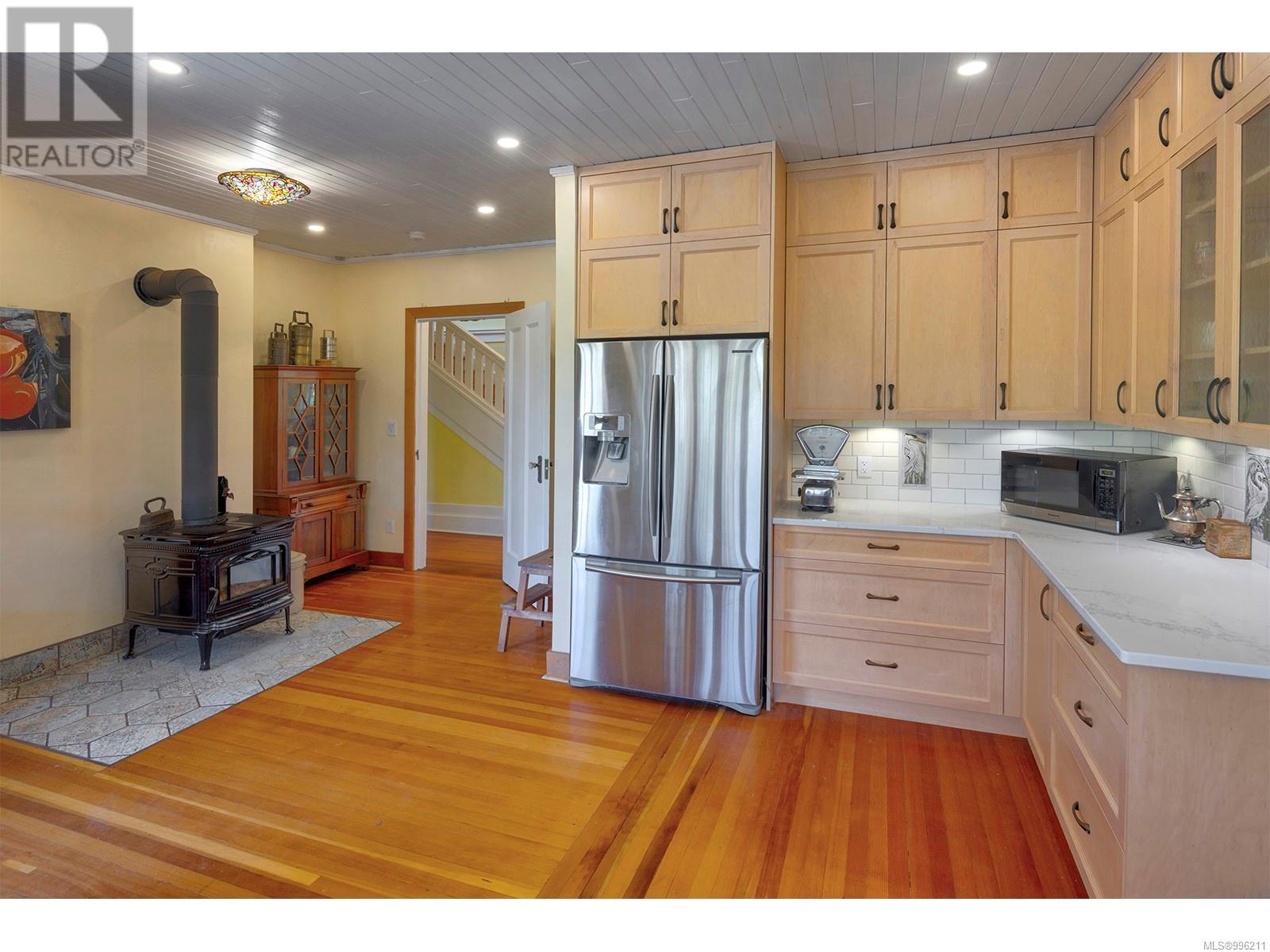 Property at 934 A Foul Bay Rd image 1