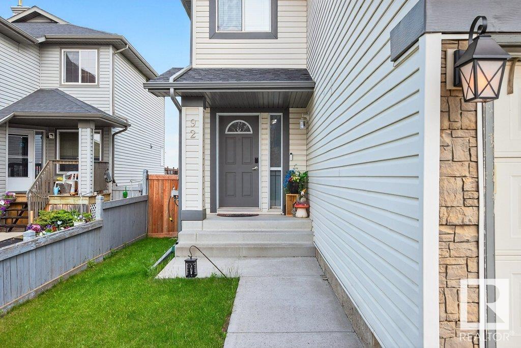 Property at 92 Greystone CR image 2
