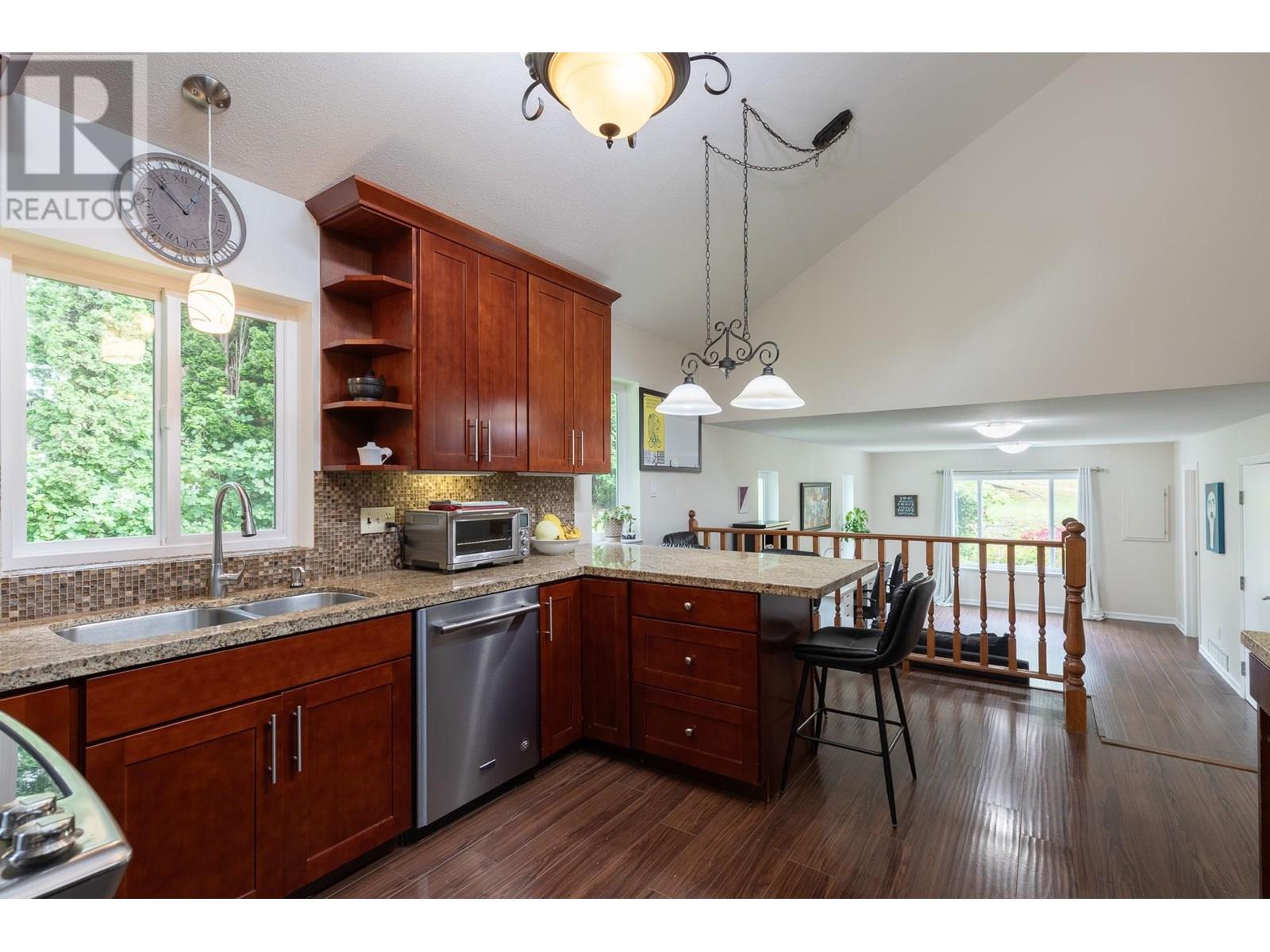 13055 238 Street, Maple Ridge, British Columbia  V4R 2S4 - Photo 11 - R3020141