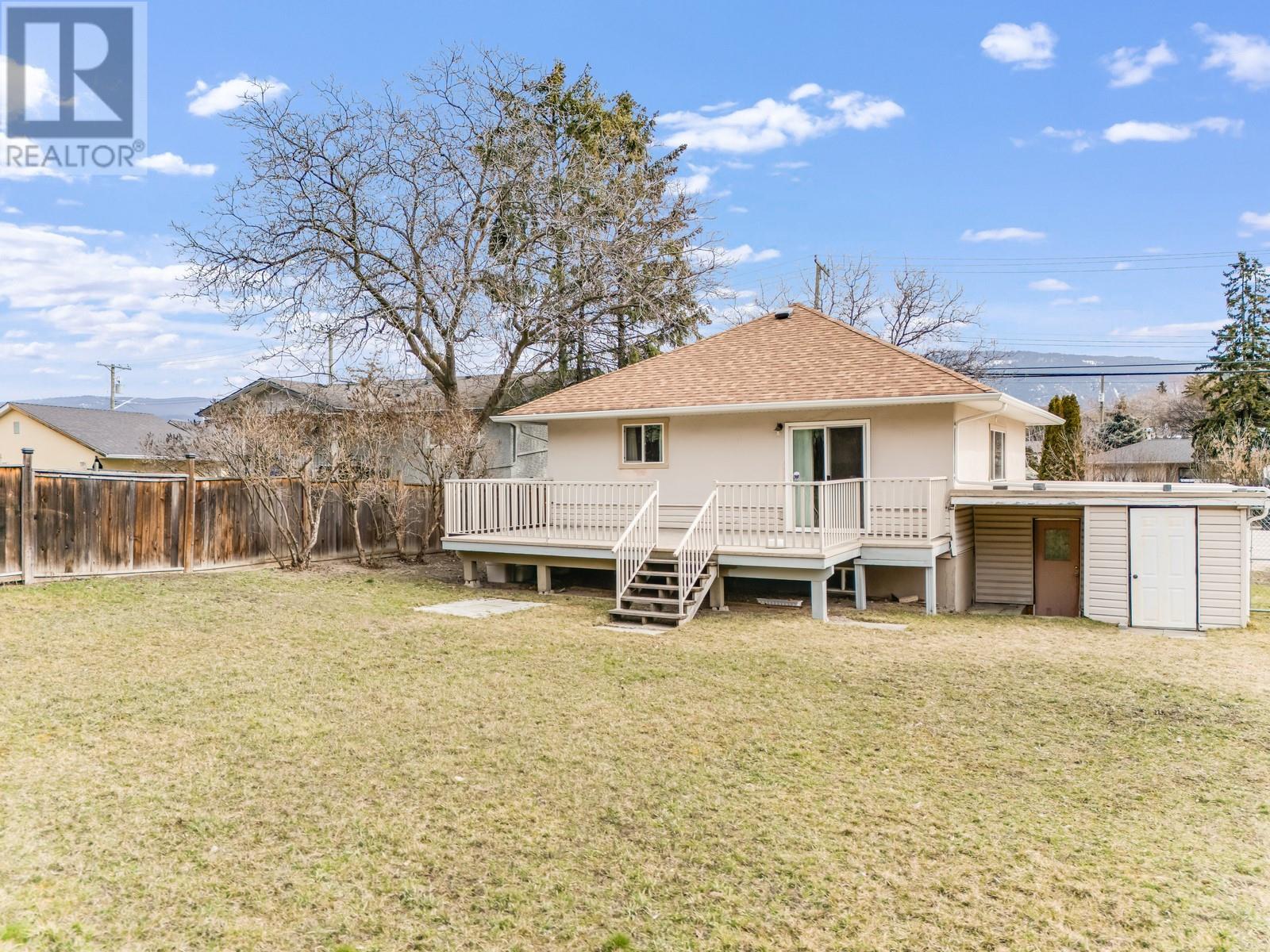 Property at 3806 Alexis Park Drive image 3