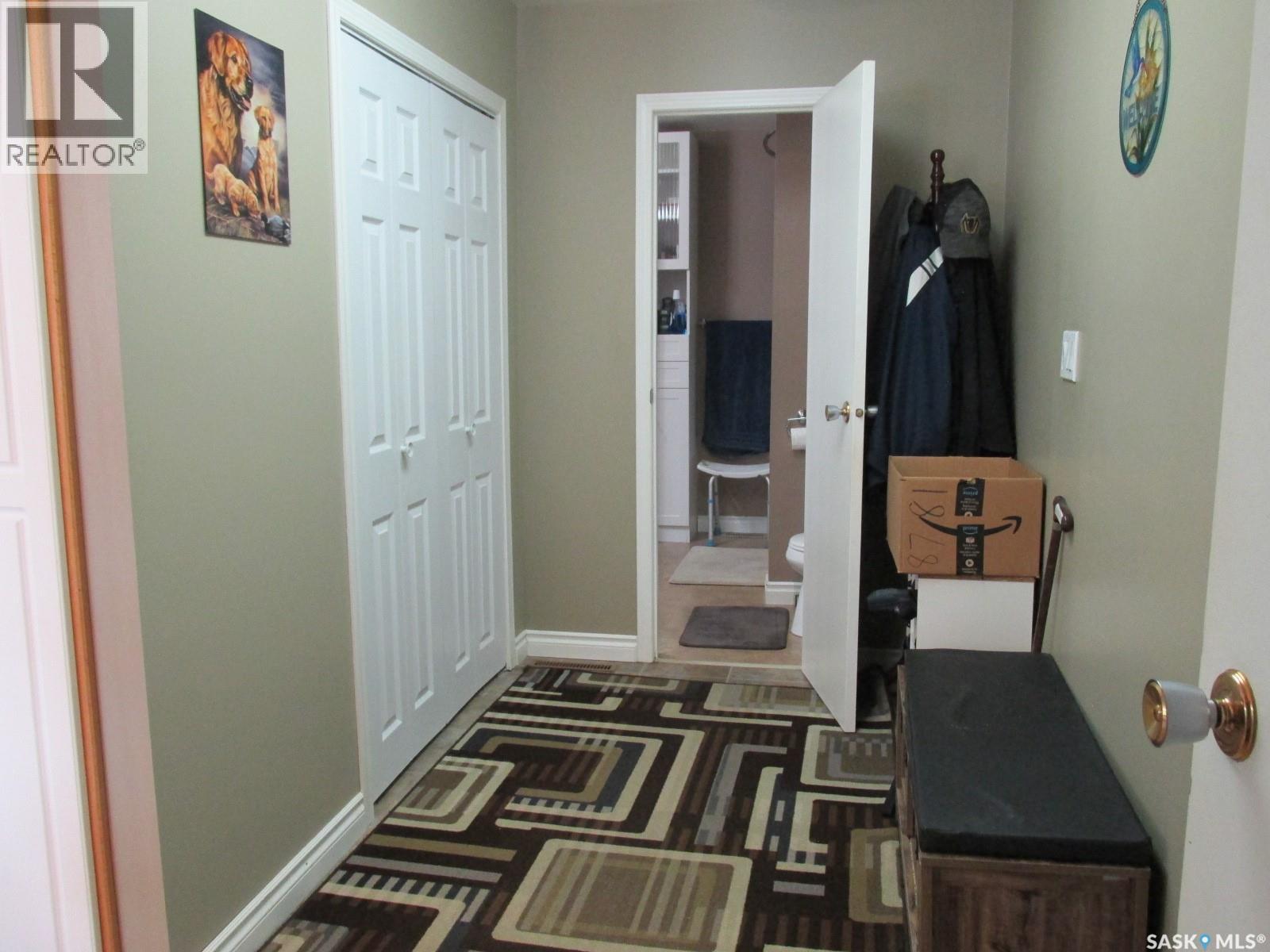 109 7th Avenue E, Nipawin, Saskatchewan  S0E 1E0 - Photo 6 - SK010782