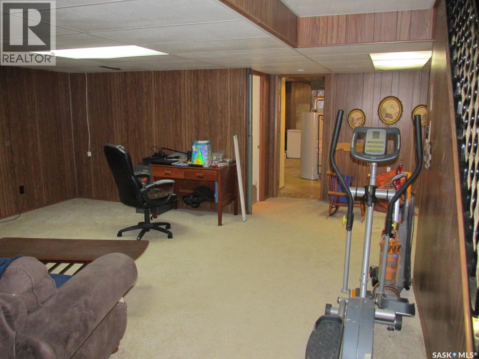 109 7th Avenue E, Nipawin, Saskatchewan  S0E 1E0 - Photo 31 - SK010782