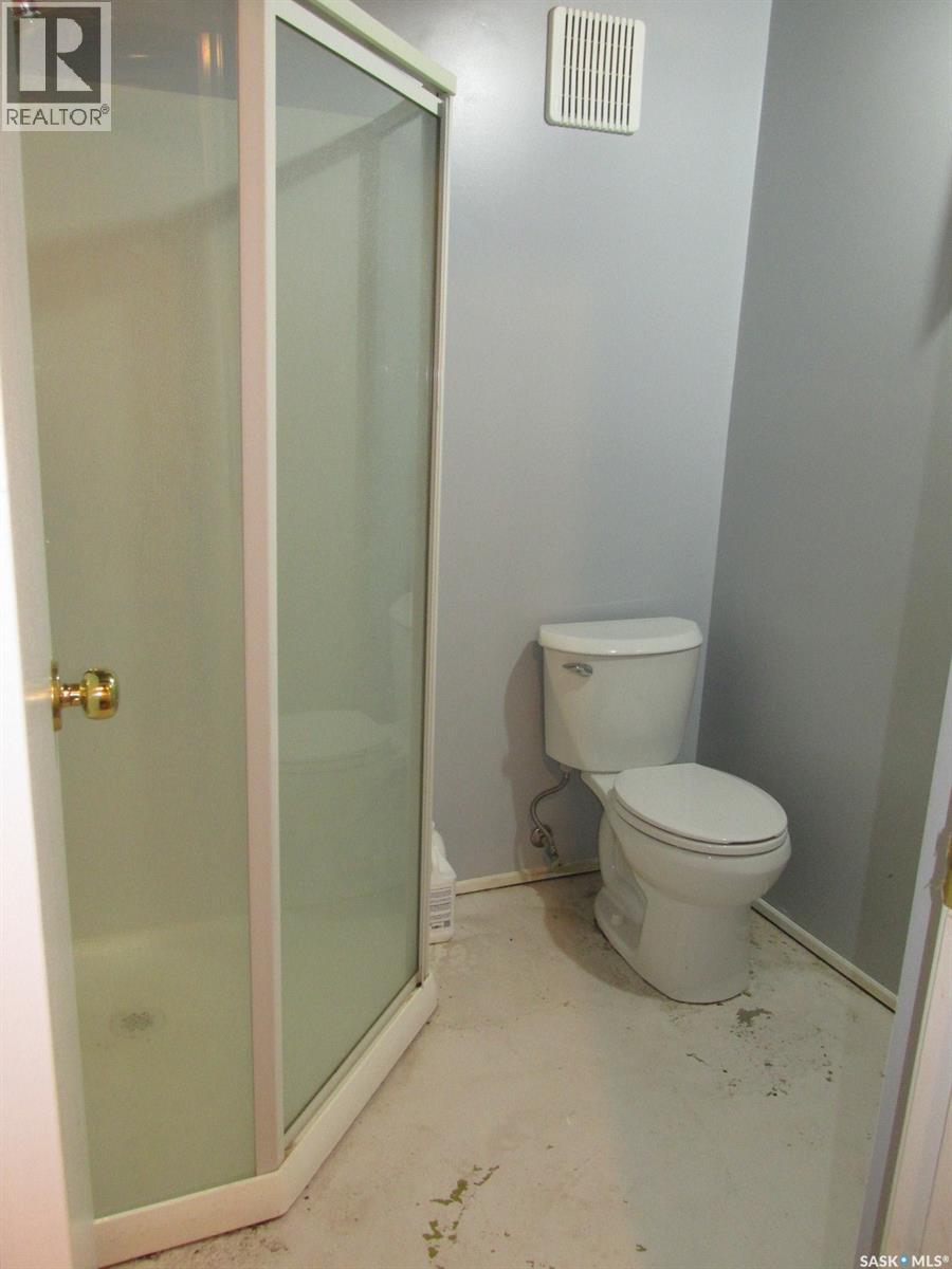 109 7th Avenue E, Nipawin, Saskatchewan  S0E 1E0 - Photo 34 - SK010782