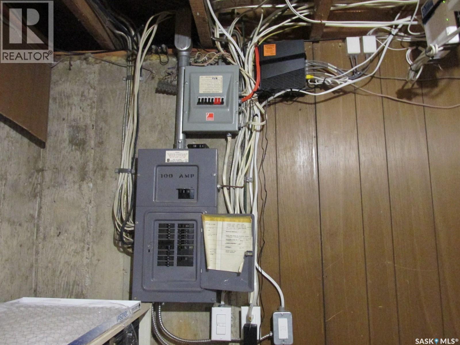 109 7th Avenue E, Nipawin, Saskatchewan  S0E 1E0 - Photo 40 - SK010782