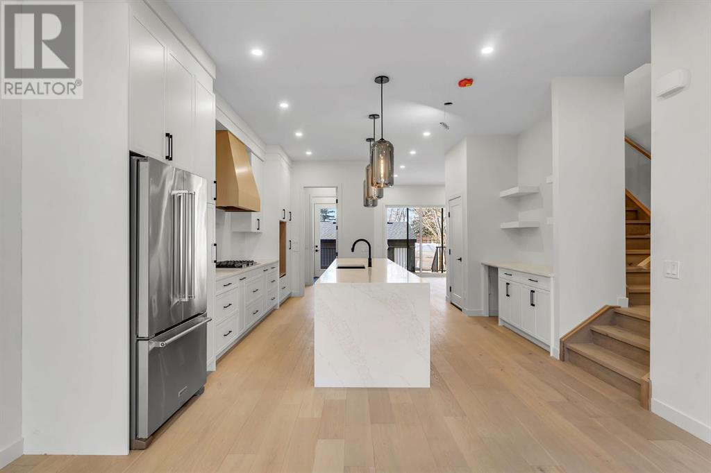 Property at 506 28 Avenue NW image 5