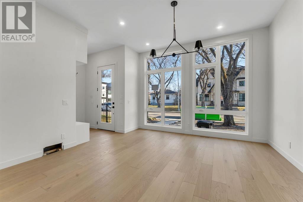 Property at 506 28 Avenue NW image 3