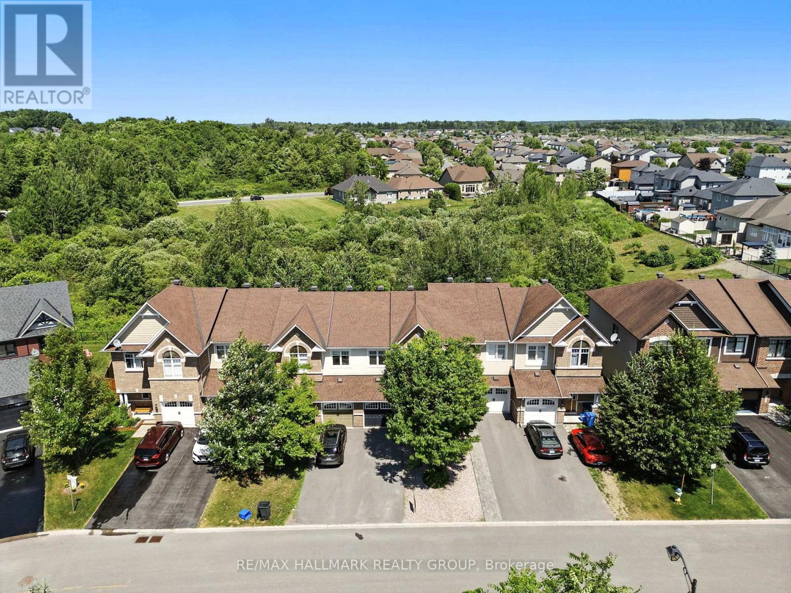 Property at 2253 MARBLE CRESCENT image 2
