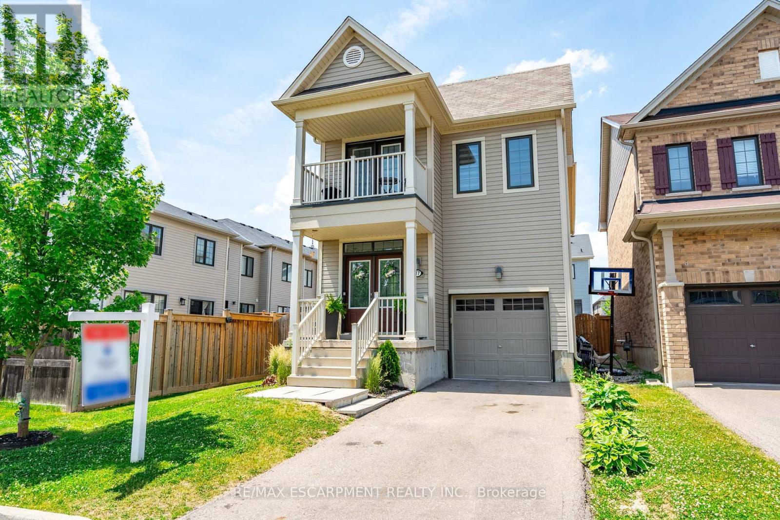 Property at 17 KELSO DRIVE image 1