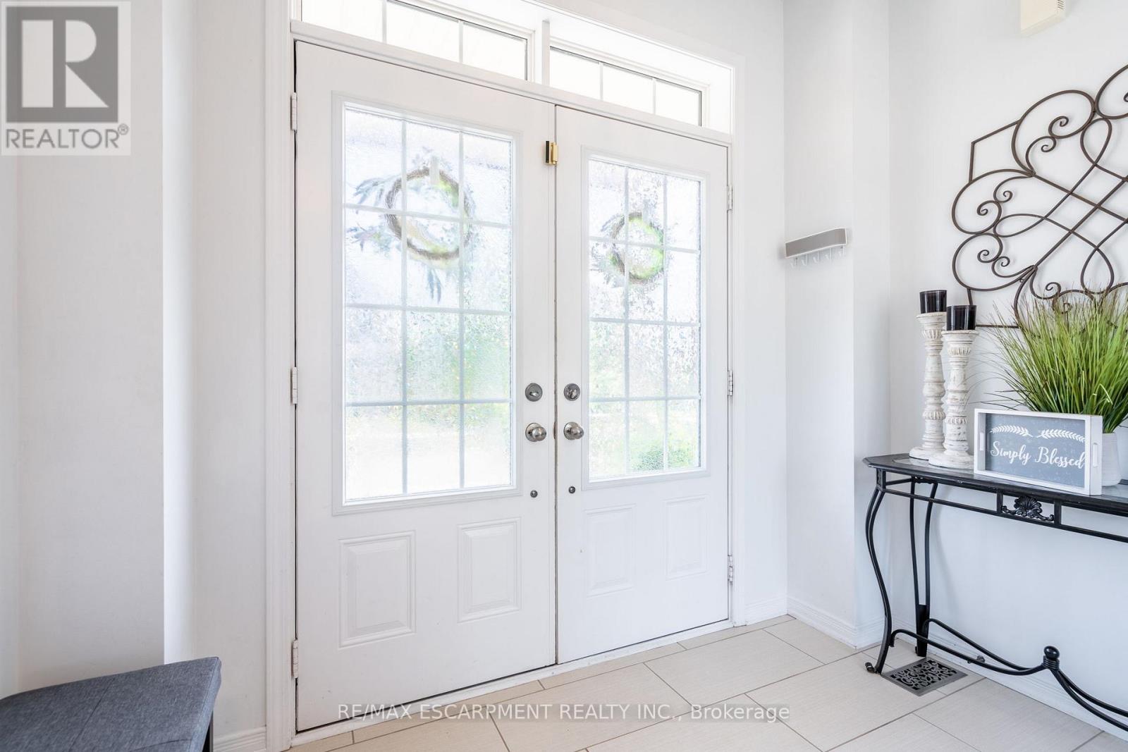 Property at 17 KELSO DRIVE image 3