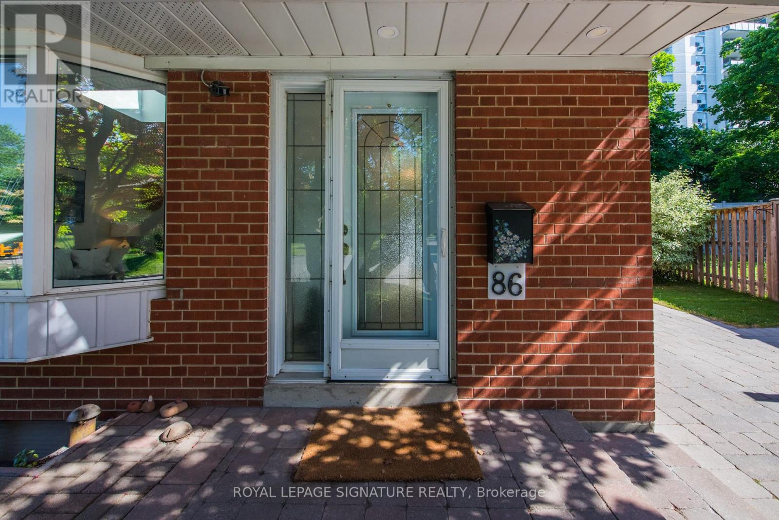 Property at 86 MURELLEN CRESCENT image 2