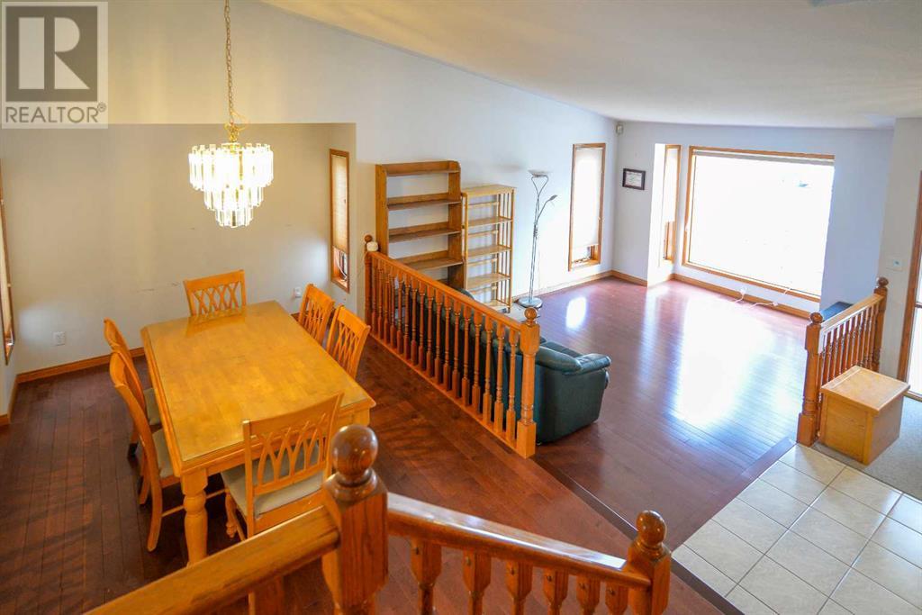Property at 393 Hawktree Circle NW image 5